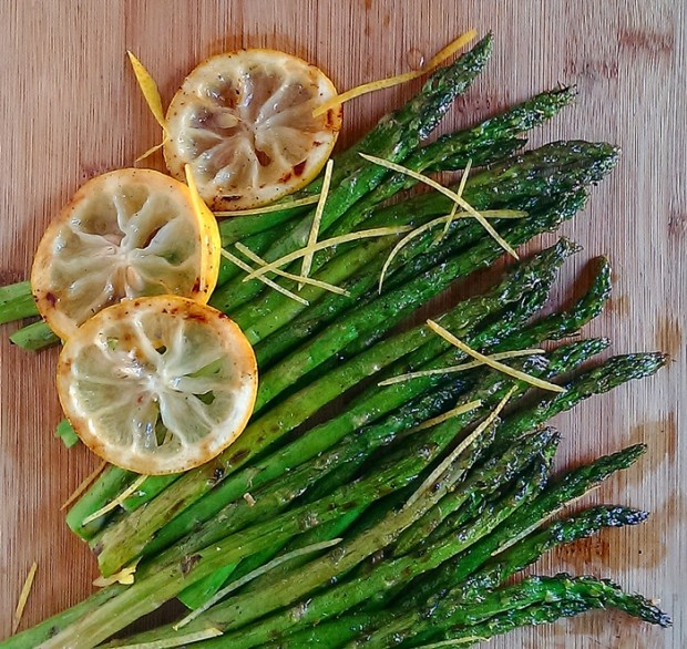 how-to-grill-asparagus