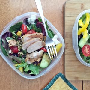 7 Great Build Your Own Salad Ideas